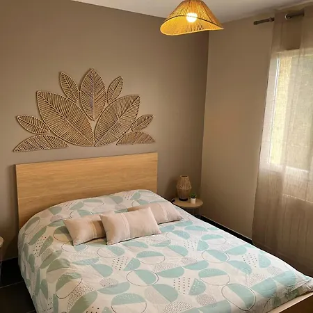 Vila Belle Familiale A La Campagne Et Sa Piscine *